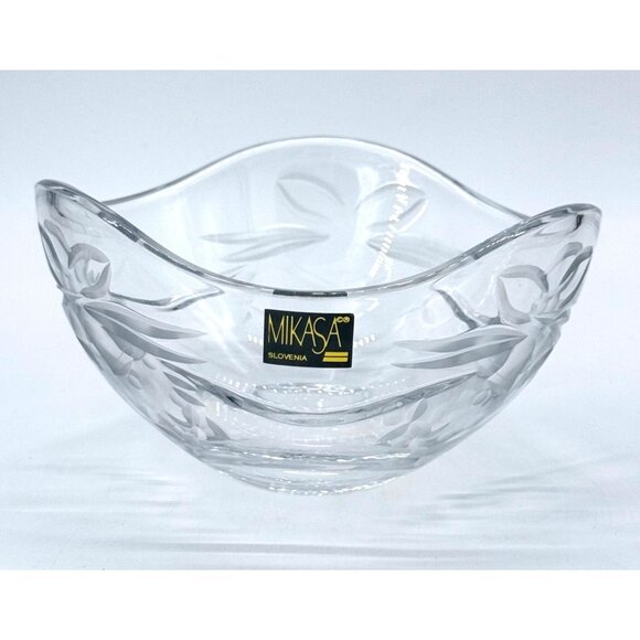 Vintage Mikasa Etched Clear Crystal Bowl 6" Slovenia Floral Design Decorative - Picture 1 of 5